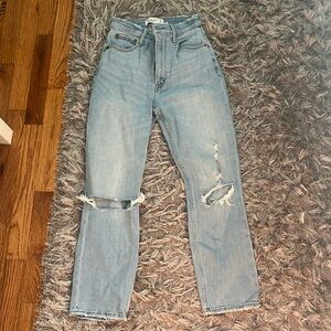 Abercrombie curve love the ankle straight ultra high rise Jean